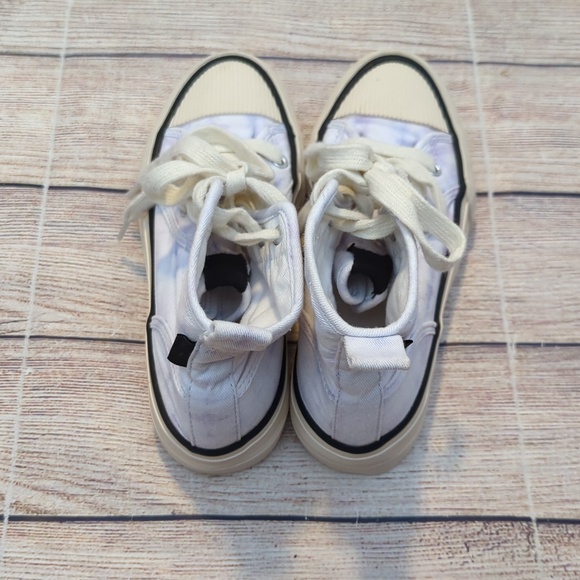 Zara 31(13) Shoes - Picture 2 of 3